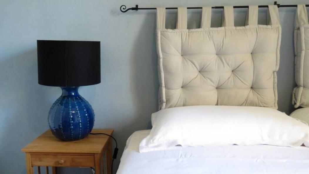 Iola Rooms - Q9416 กาญารี ภายนอก รูปภาพ
